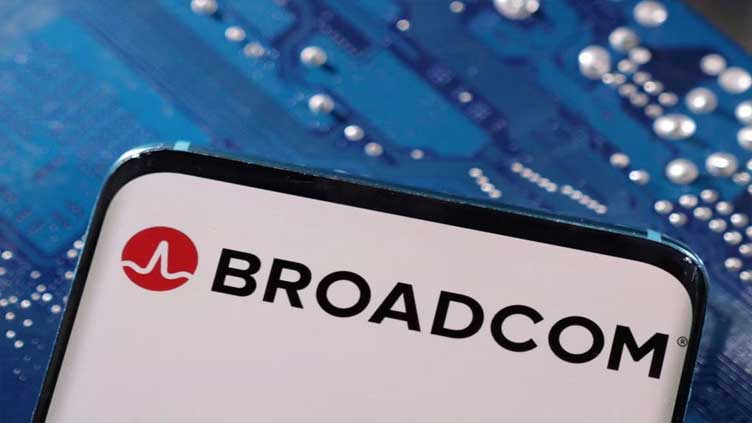 1050% Price Jump: AT&T's Concerns Over Broadcom's VMware Deal 1050% Price Jump: AT&T's Concerns Over Broadcom's VMware Deal