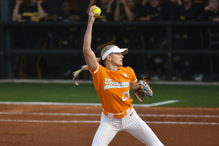 2 Mph: Tennessee's Karlyn Pickens Sets New NCAA Softball Speed Record 2 Mph: Tennessee's Karlyn Pickens Sets New NCAA Softball Speed Record