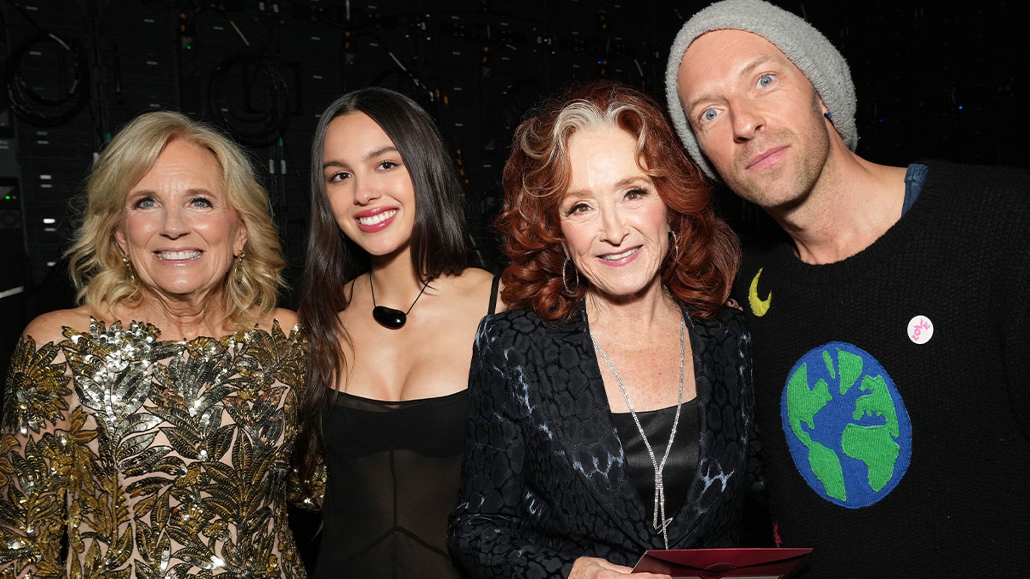 5-Time Grammy Nominee Announces Retirement Due To Age And Memory Issues 5-Time Grammy Nominee Announces Retirement Due To Age And Memory Issues