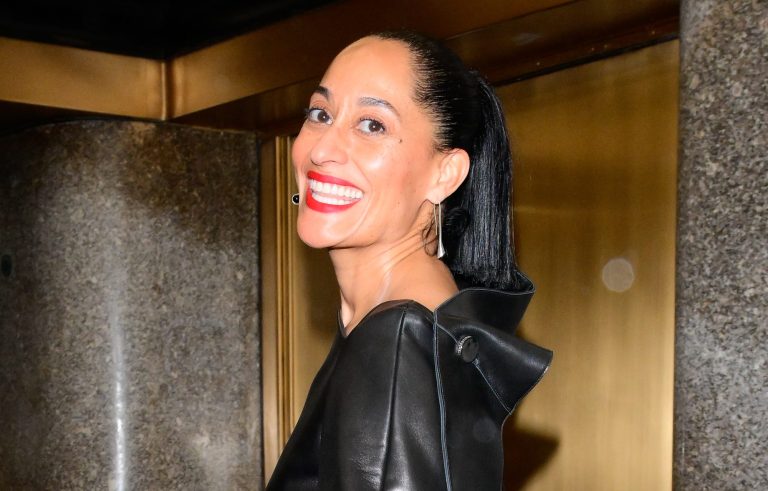 52 And Single: Tracee Ellis Ross Shares Dating Struggles On Podcast 52 And Single: Tracee Ellis Ross Shares Dating Struggles On Podcast