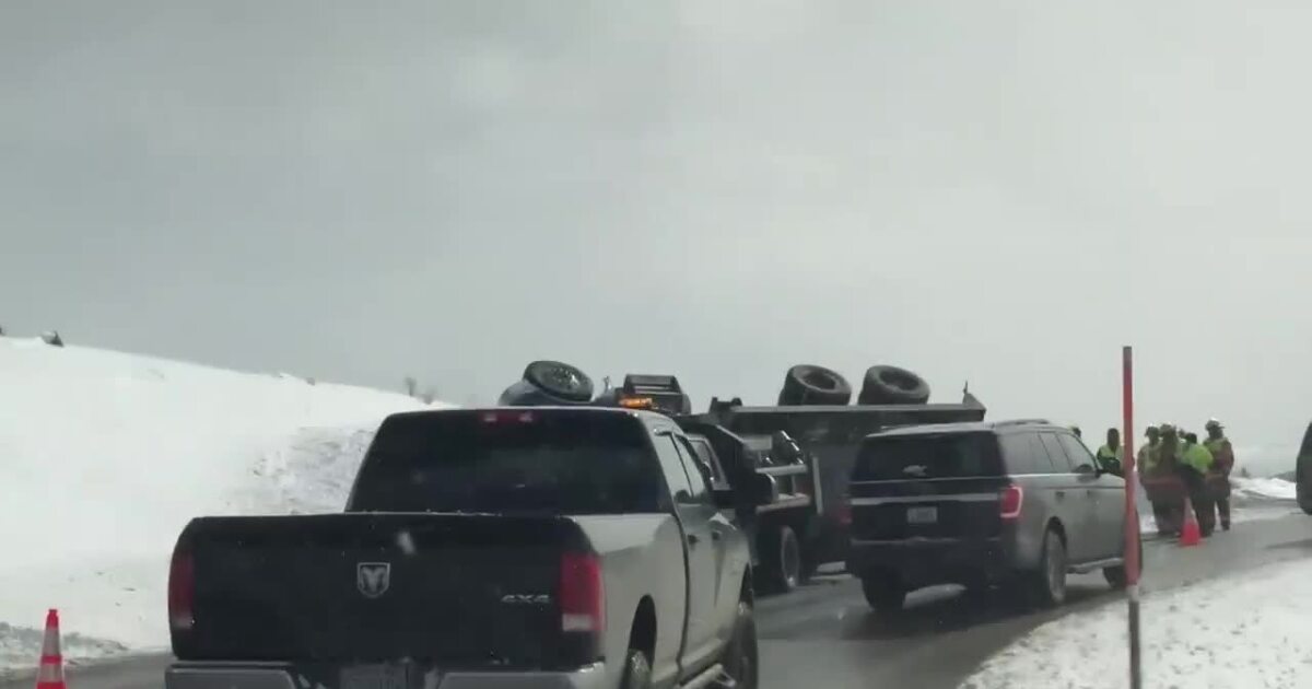 7 Killed In Yellowstone National Park Area Truck And Van Collision 7 Killed In Yellowstone National Park Area Truck And Van Collision
