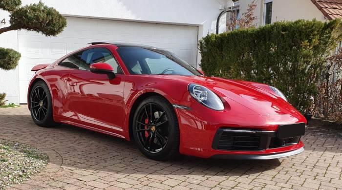 80 Millióért Felvértezett Porsche 911: Luxus Extrák 80 Millióért Felvértezett Porsche 911: Luxus Extrák