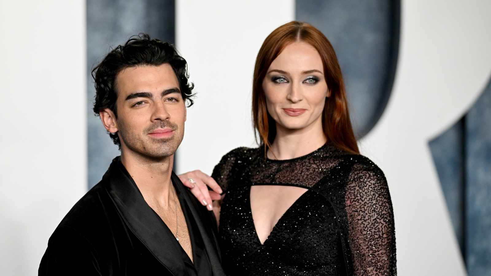 A Couple's Hilarious Fight Over Joe Jonas And His Response A Couple's Hilarious Fight Over Joe Jonas And His Response