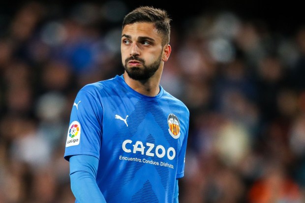 A Former Keeper's View: Westerveld On Mamardashvili's Dip In Form A Former Keeper's View: Westerveld On Mamardashvili's Dip In Form