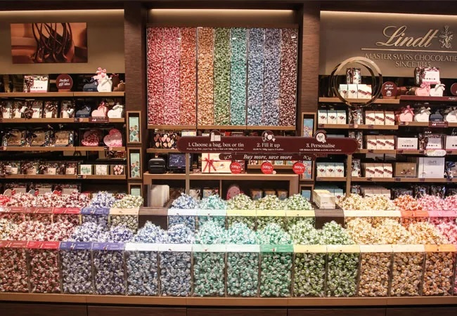 A New Chocolate Paradise Opens Its Doors In Central London: Lindt A New Chocolate Paradise Opens Its Doors In Central London: Lindt