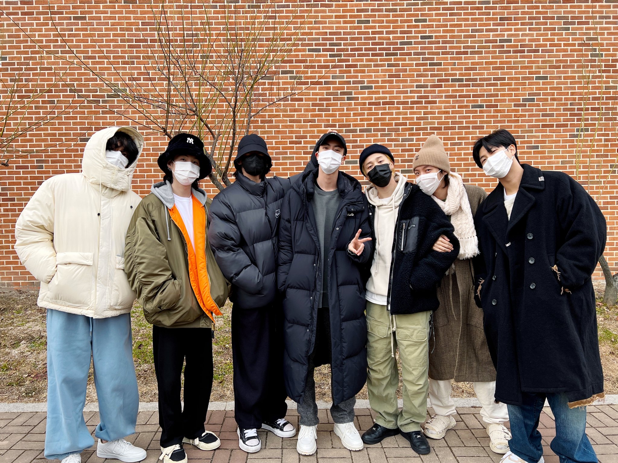 Acción Y Aventura: Jin De BTS En El Nuevo Episodio De Run BTS Acción Y Aventura: Jin De BTS En El Nuevo Episodio De Run BTS
