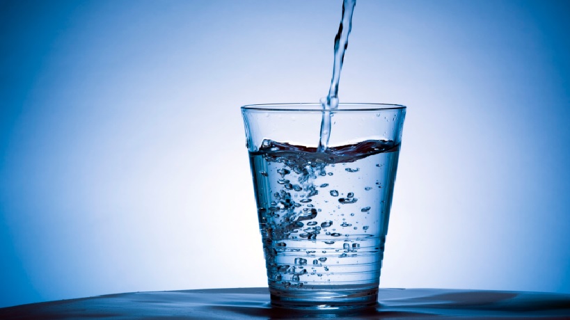 Acque Contaminate: Quali Contengono Più Microplastiche? Acque Contaminate: Quali Contengono Più Microplastiche?