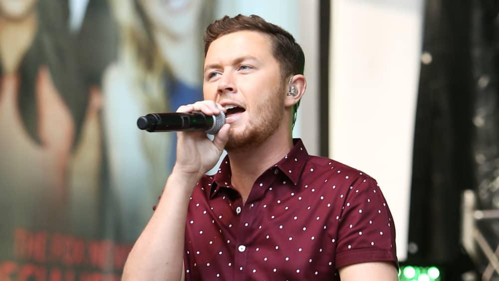 Adorable Video: Scotty McCreery's Son Pays Tribute To George Strait Adorable Video: Scotty McCreery's Son Pays Tribute To George Strait