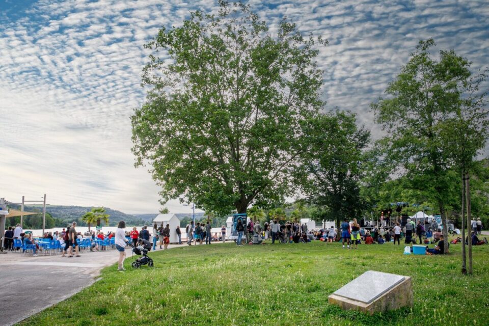 Agressés Au Lac Kir: Le Récit De La Violente Attaque À Dijon Agressés Au Lac Kir: Le Récit De La Violente Attaque À Dijon