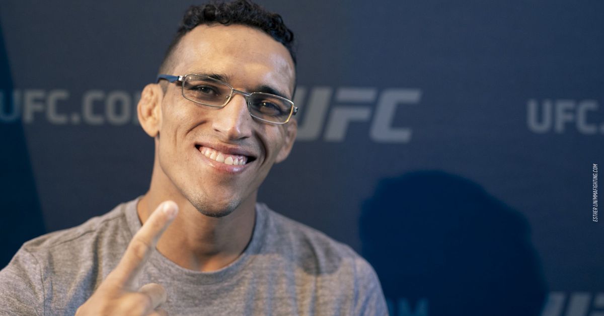 Aldo's Featherweight Return: A UFC Legend's Comeback Aldo's Featherweight Return: A UFC Legend's Comeback