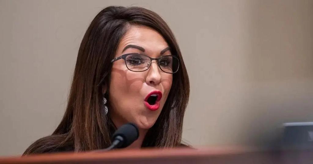 Analysis: ABC, CBS, NBC Coverage Of New Mexico GOP Arson Incident Sparks Censorship Debate Analysis: ABC, CBS, NBC Coverage Of New Mexico GOP Arson Incident Sparks Censorship Debate