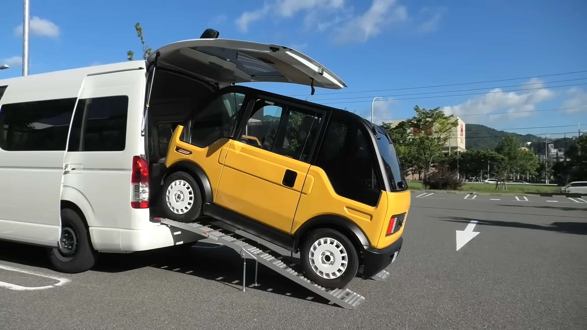 Analyzing KG Motors' Mibot: Potential For Success In Japan's EV Market Analyzing KG Motors' Mibot: Potential For Success In Japan's EV Market