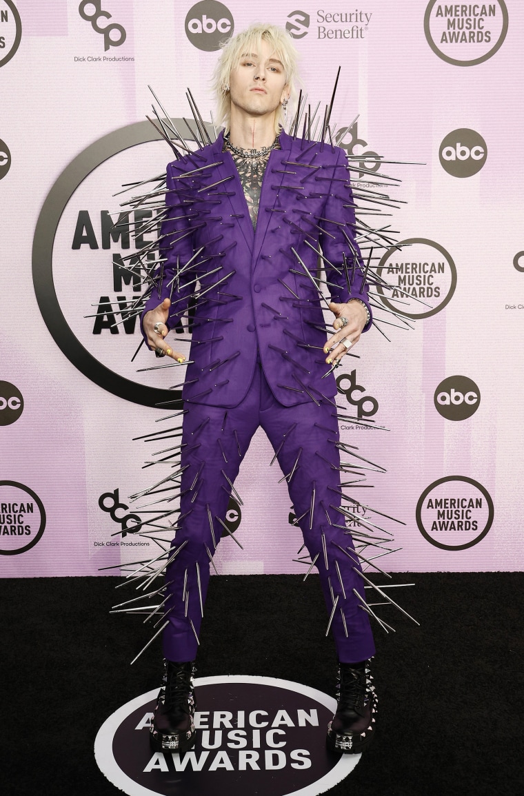 Analyzing Rebecca Black's Shotgun Wedding-Inspired Outfit At The AMAs Analyzing Rebecca Black's Shotgun Wedding-Inspired Outfit At The AMAs