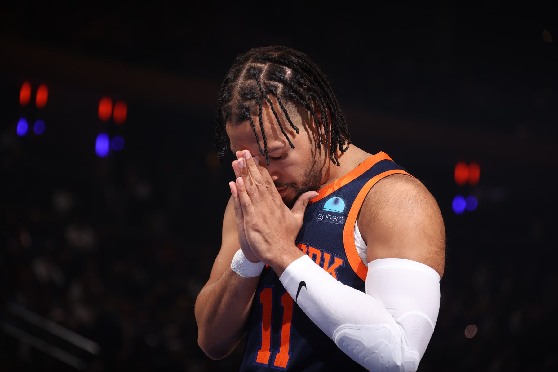 Ankle Injury Forces Jalen Brunson Out Of Knicks-Lakers Overtime Thriller