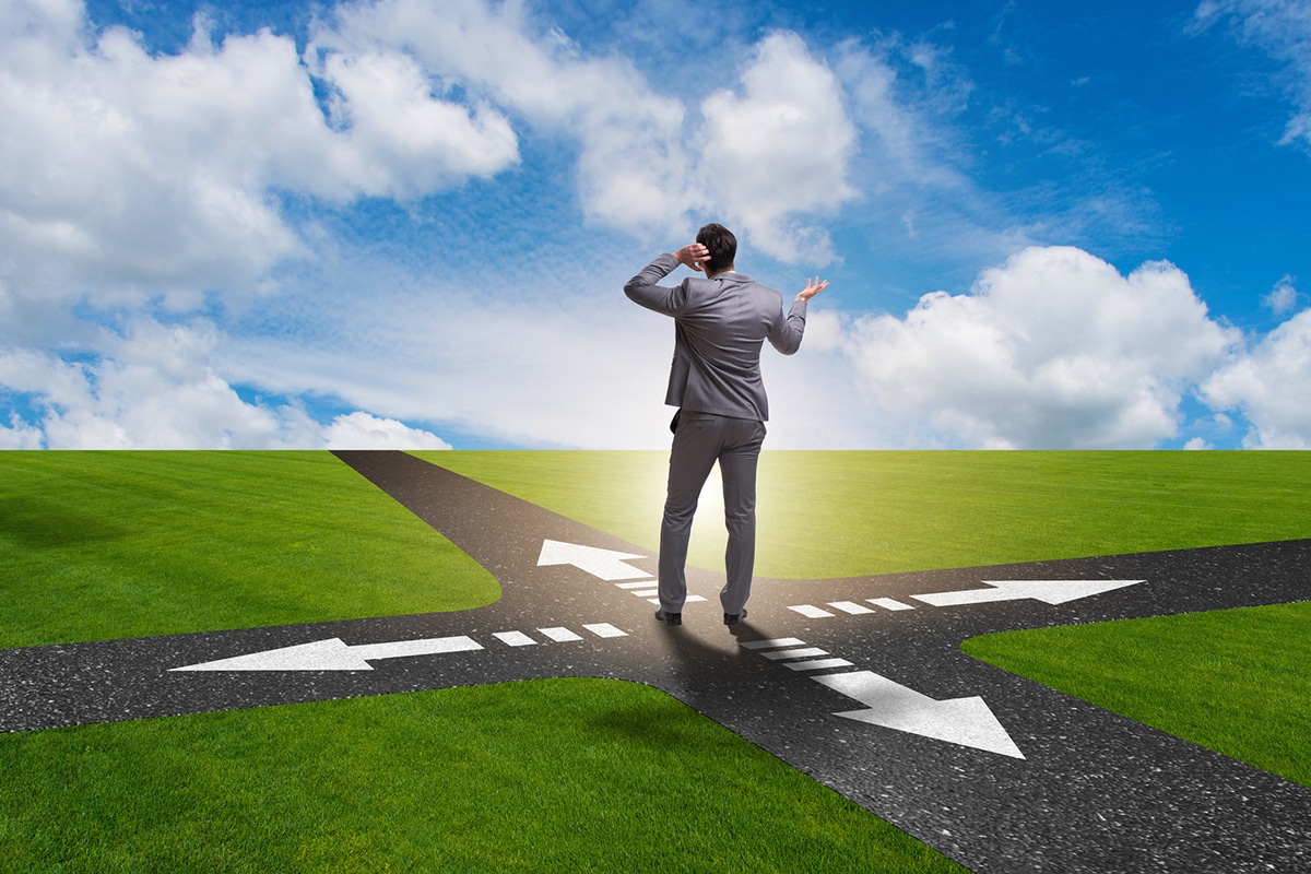 Apple's AI Crossroads: Innovation Or Obsolescence? Apple's AI Crossroads: Innovation Or Obsolescence?