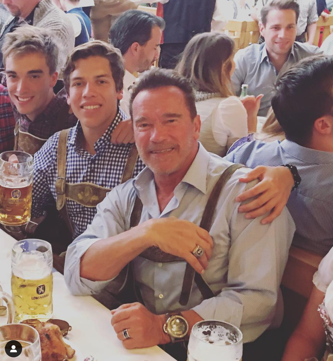 Arnold Schwarzenegger Büszke Fiának, Joseph Baenának Az Élete És Karrierje Arnold Schwarzenegger Büszke Fiának, Joseph Baenának Az Élete És Karrierje