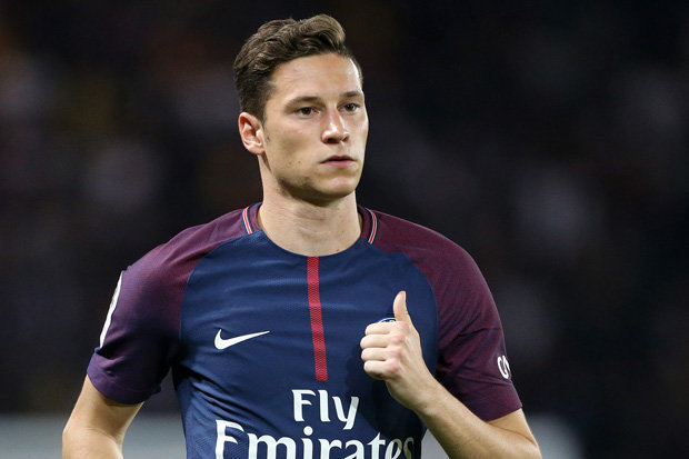 Arsenal Transfer Update: Striker Decision Imminent Amidst Tottenham's £58m Offer Arsenal Transfer Update: Striker Decision Imminent Amidst Tottenham's £58m Offer