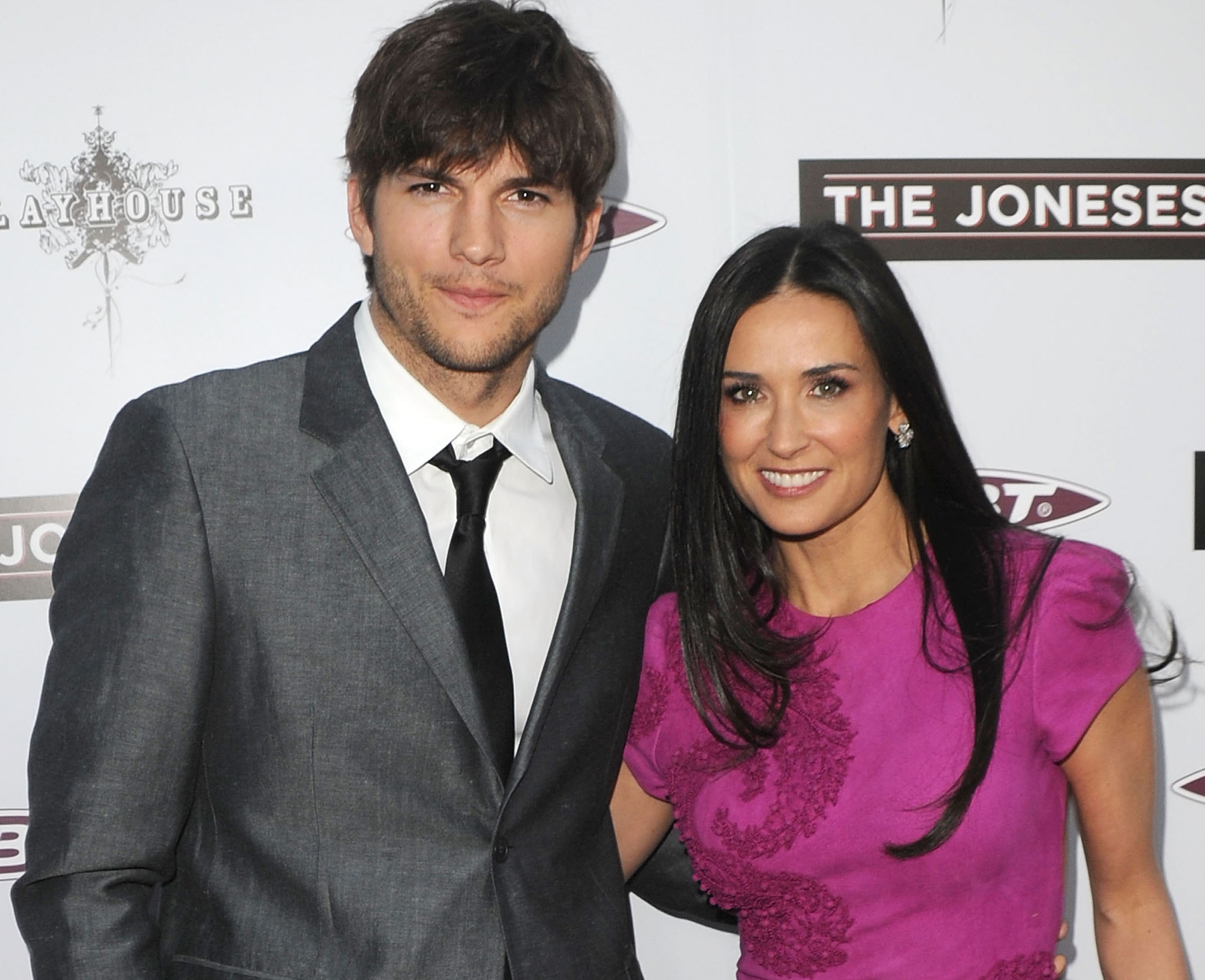 Ashton Kutcher And Demi Moore: Daughter's Regrettable Comment Surfaces Ashton Kutcher And Demi Moore: Daughter's Regrettable Comment Surfaces