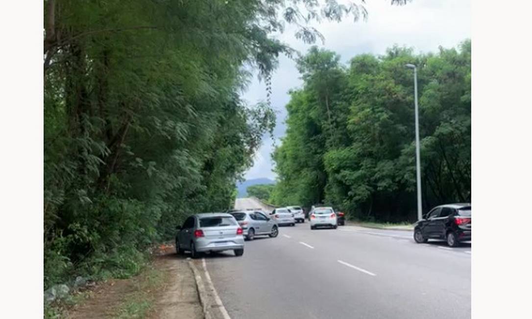 Ataque A Policiais: Bandidos Rompem Cerco E Abrem Fogo Ataque A Policiais: Bandidos Rompem Cerco E Abrem Fogo