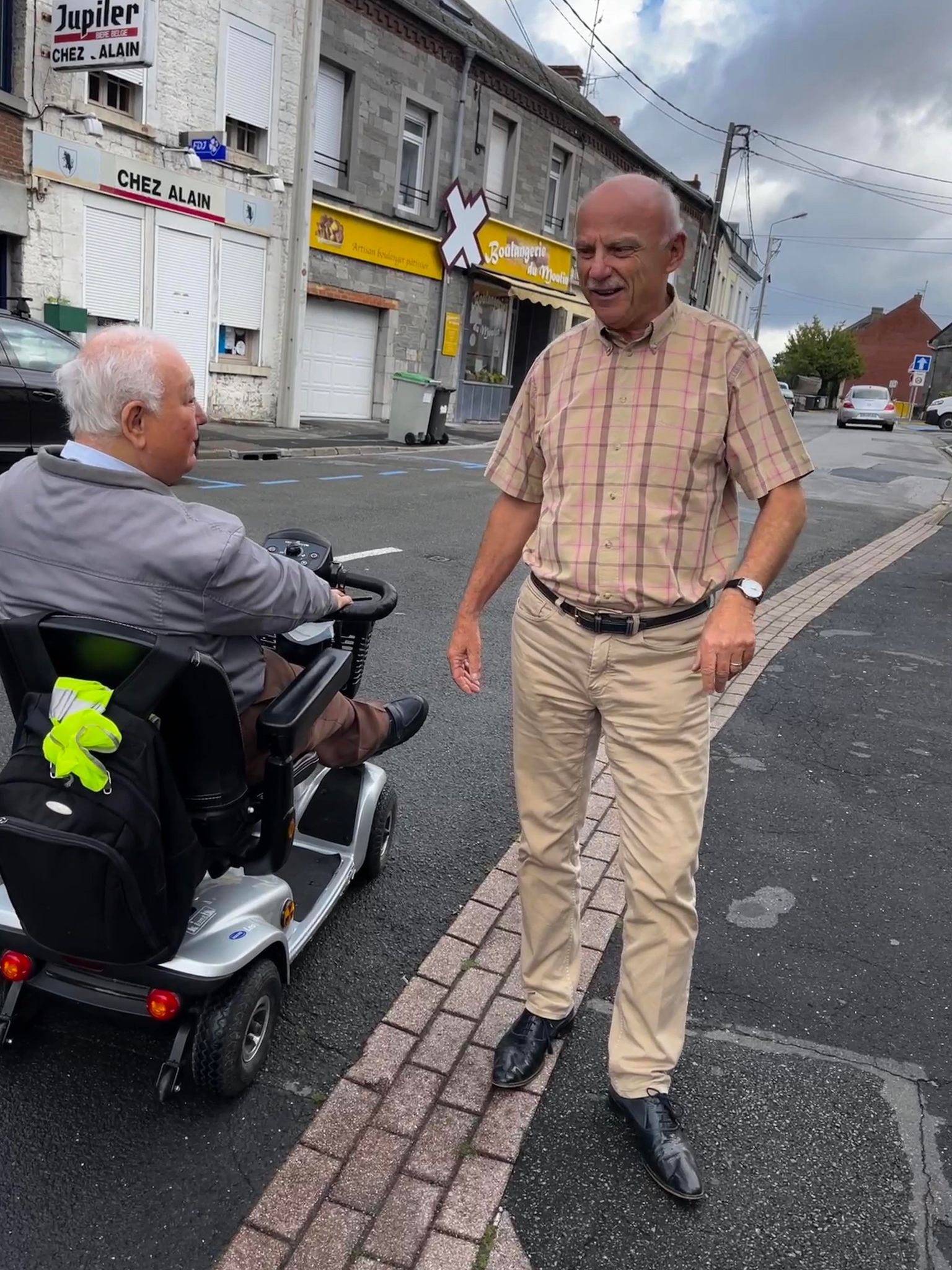 Aulnay-sous-Bois : Le Maire Suspend Les Verbalisations Pour Les Commerces Ouverts Le 1er Mai Aulnay-sous-Bois : Le Maire Suspend Les Verbalisations Pour Les Commerces Ouverts Le 1er Mai
