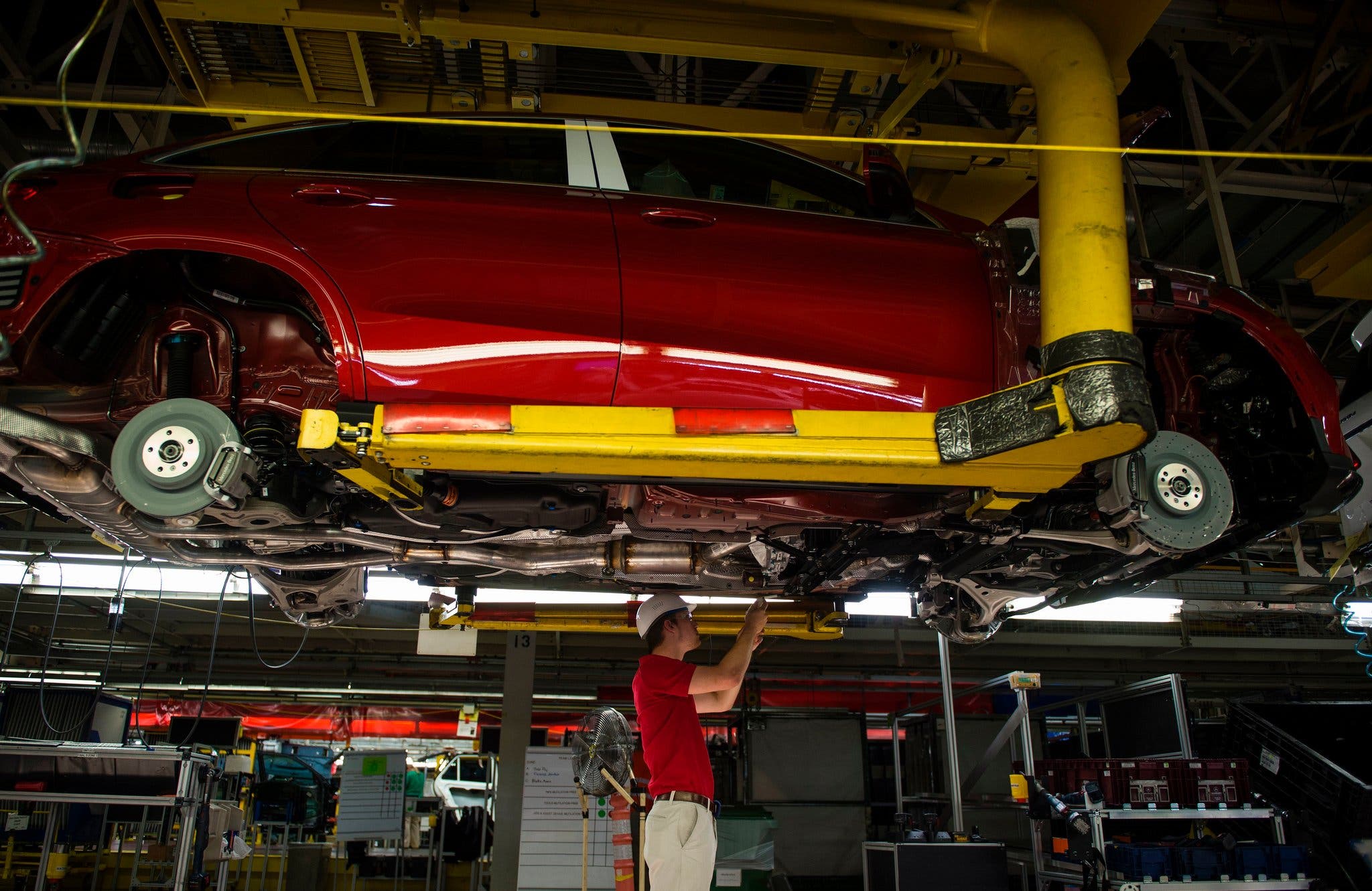Auto Analyst Claims GM Uses US Tariffs To Justify Less Work In Canada Auto Analyst Claims GM Uses US Tariffs To Justify Less Work In Canada