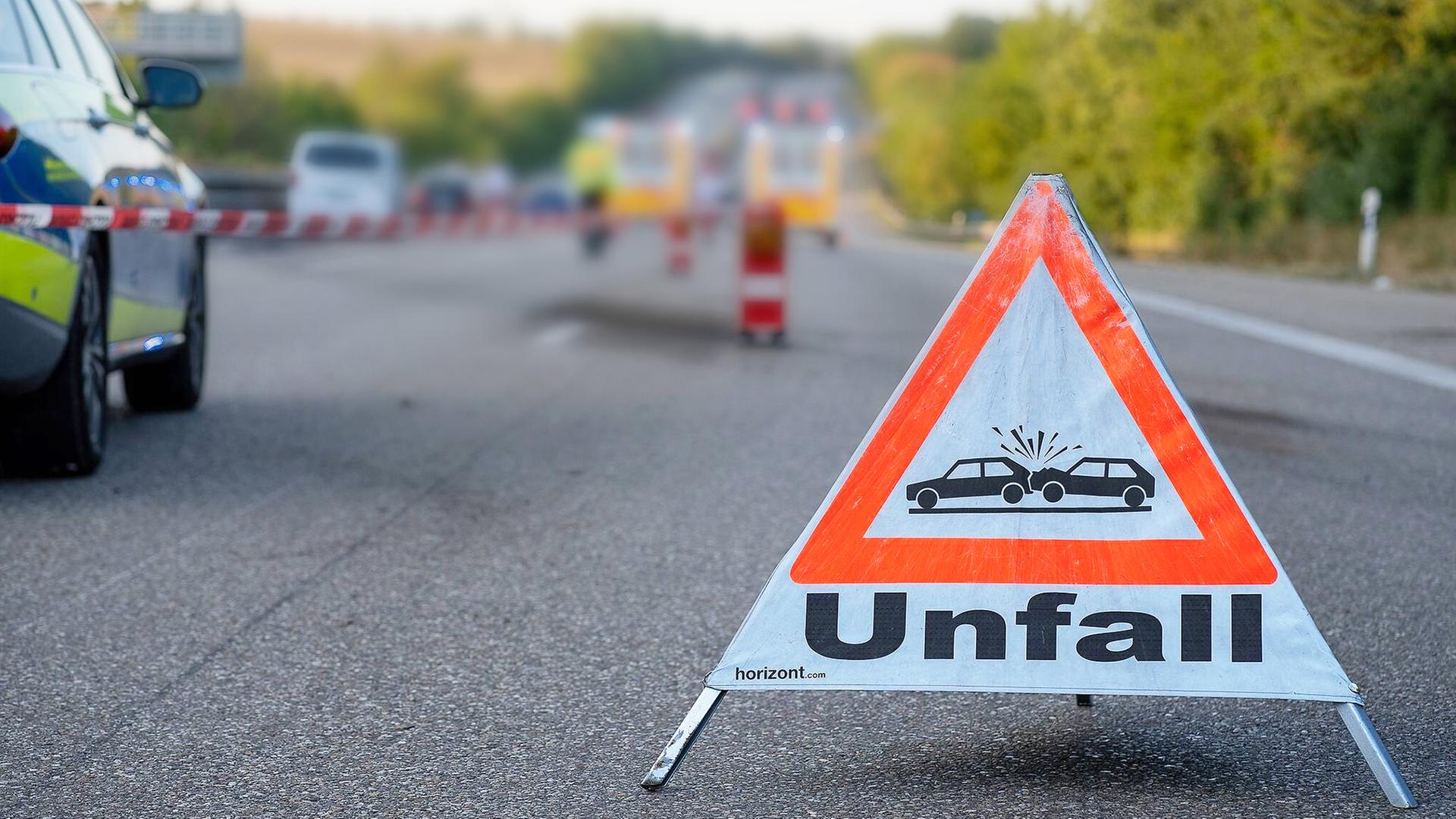 Auto Gegen Baum In Stemwede: Verletzte Nach Unfall Nahe Bad Essen Auto Gegen Baum In Stemwede: Verletzte Nach Unfall Nahe Bad Essen