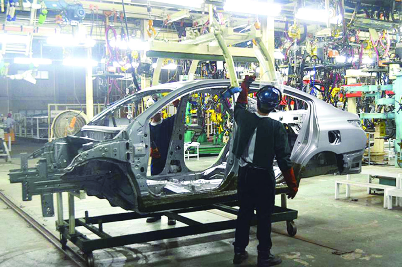 Automakers' China Struggle: More Than Just BMW And Porsche Automakers' China Struggle: More Than Just BMW And Porsche