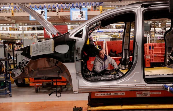 Automakers Confused By Trump's Tariff Policies Automakers Confused By Trump's Tariff Policies