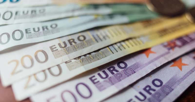 Avrupa Borsaları Ve ECB Faiz İndirimi: Güncel Piyasa Durumu Avrupa Borsaları Ve ECB Faiz İndirimi: Güncel Piyasa Durumu