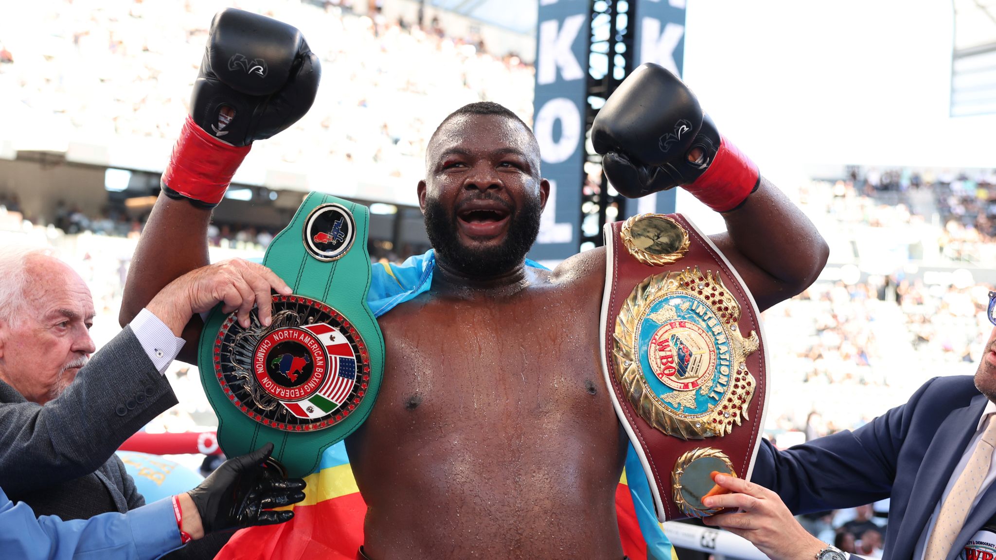 Bakole And Ajagba To Collide In Heavyweight Fight On Canelo Alvarez's May 3rd Card Bakole And Ajagba To Collide In Heavyweight Fight On Canelo Alvarez's May 3rd Card