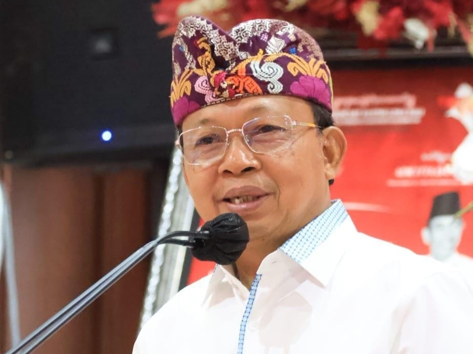 Bali: Gubernur Koster Tolak Canang Jadi Indikator Inflasi