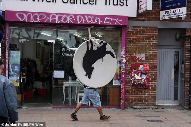 Banksy Print Sales Surge: £22,777,000 In A Single Year Banksy Print Sales Surge: £22,777,000 In A Single Year