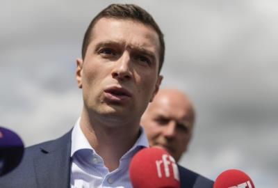 Bardella's Rise: A Challenger To France's Political Establishment? Bardella's Rise: A Challenger To France's Political Establishment?