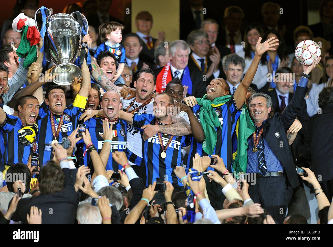 Bayern Munich Stunned By Inter Milan In Champions League Quarterfinal Bayern Munich Stunned By Inter Milan In Champions League Quarterfinal