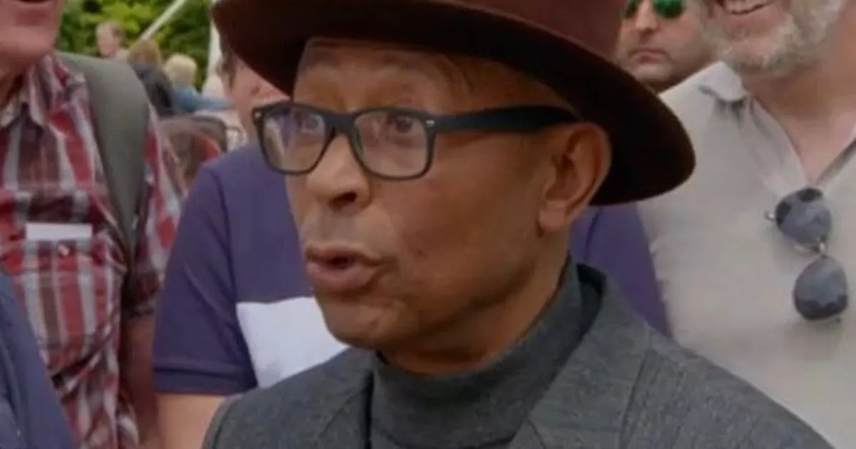 BBC Antiques Roadshow Leads To US Couple's Arrest In The United Kingdom BBC Antiques Roadshow Leads To US Couple's Arrest In The United Kingdom