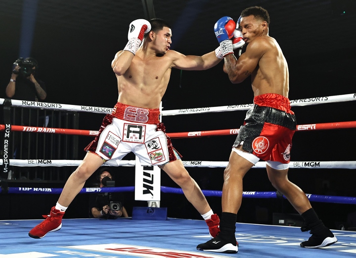 Berlanga Scores Devastating KO Victory Berlanga Scores Devastating KO Victory