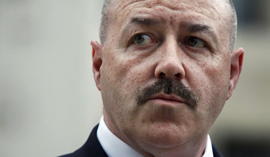 Bernard Kerik, Ex-NYPD Chief, Hospitalized: Reports Indicate Full Recovery Bernard Kerik, Ex-NYPD Chief, Hospitalized: Reports Indicate Full Recovery