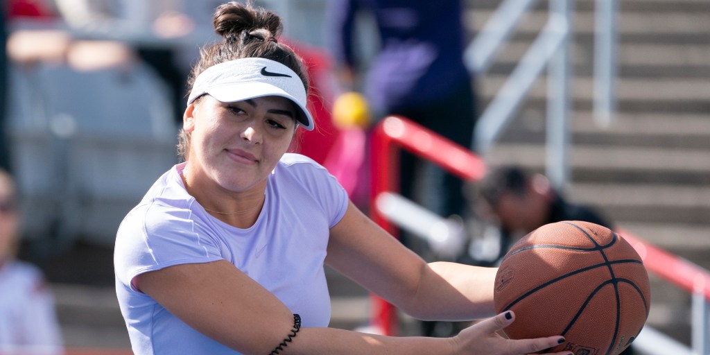 Bianca Andreescu Wins Madrid Open First Round Match Bianca Andreescu Wins Madrid Open First Round Match