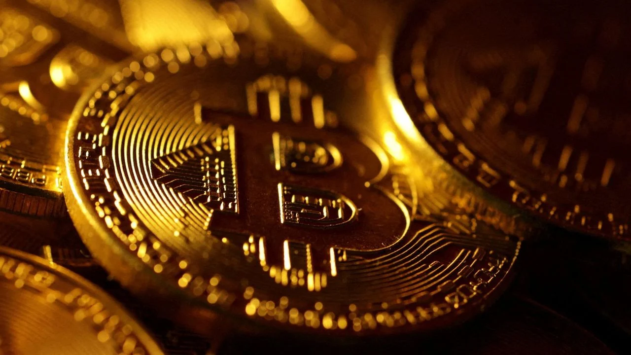 Bitcoin Madenciliği: Eskisi Gibi Karlı Değil Mi? Bitcoin Madenciliği: Eskisi Gibi Karlı Değil Mi?