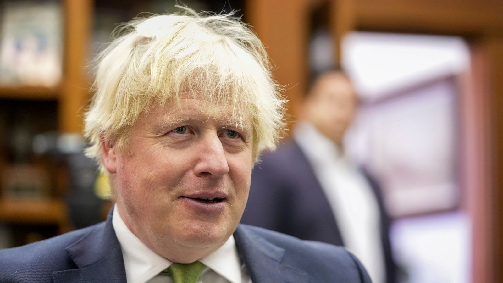 Boris Johnson's Animal Encounters: A Timeline Of Hilarious And Uncomfortable Moments Boris Johnson's Animal Encounters: A Timeline Of Hilarious And Uncomfortable Moments