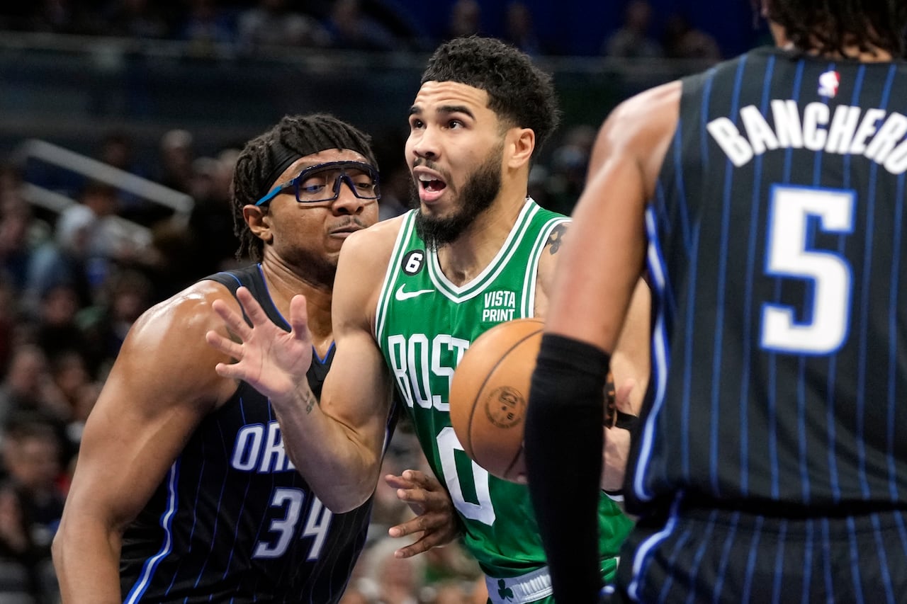 Boston Celtics Coach Provides Jayson Tatum Wrist Injury Update Boston Celtics Coach Provides Jayson Tatum Wrist Injury Update