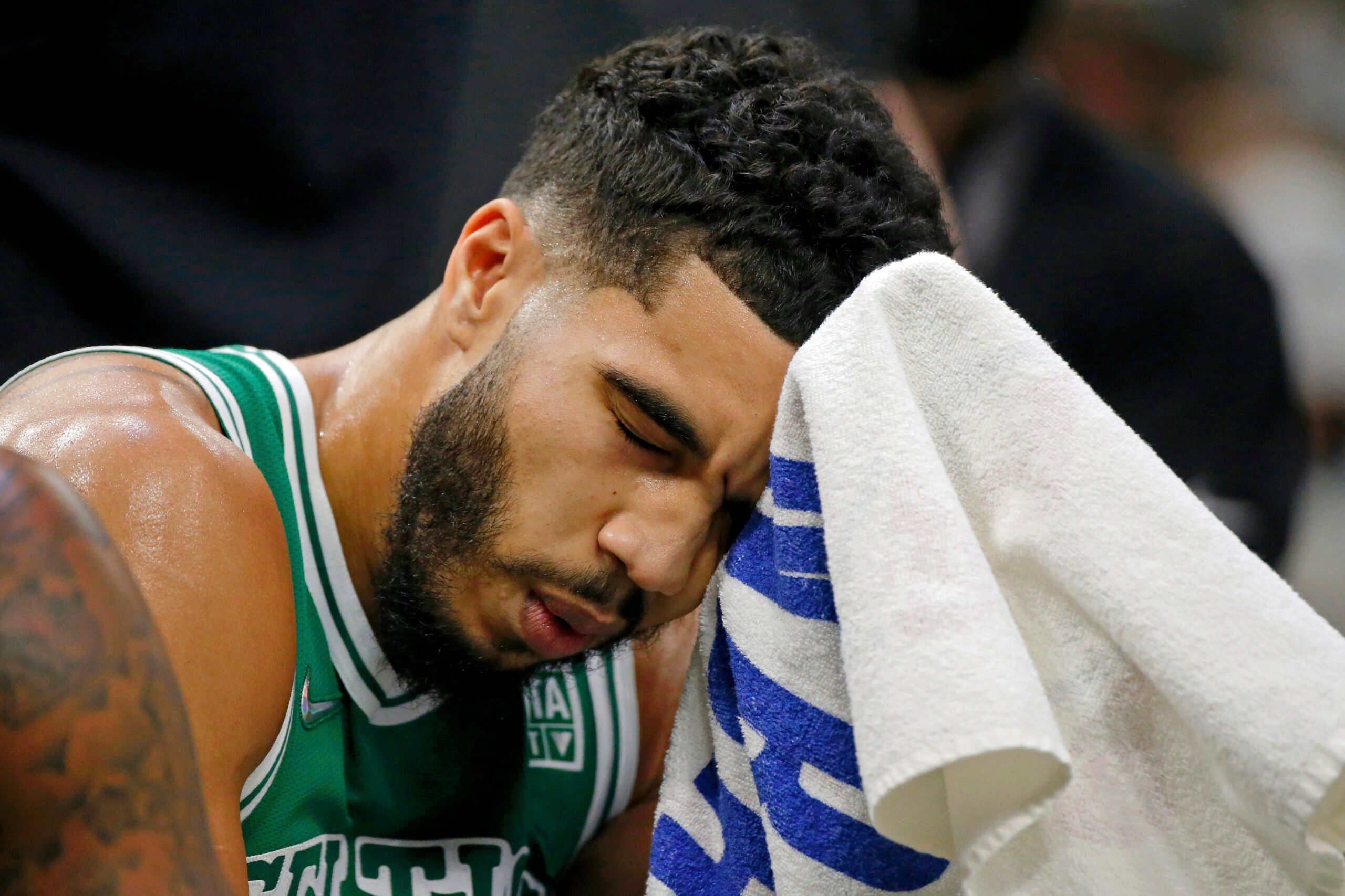 Boston Celtics Coach Provides Update On Jayson Tatum's Wrist Injury Boston Celtics Coach Provides Update On Jayson Tatum's Wrist Injury