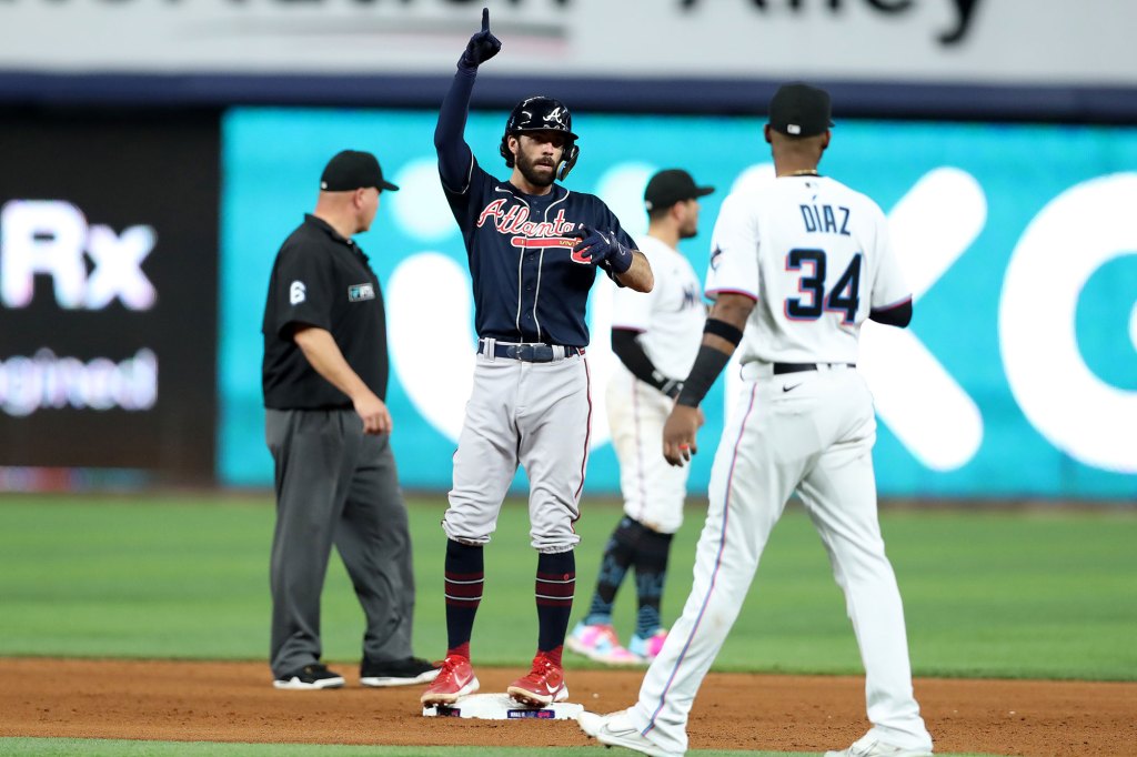 Braves' Winning Streak Levels Record, Boosting NL East Chances Braves' Winning Streak Levels Record, Boosting NL East Chances
