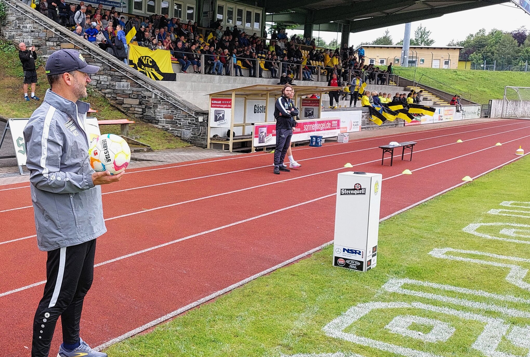 Bundesliga: HSVs Aufstiegskampf - Ein Blick Zwischen Hafen Und Kaiser Bundesliga: HSVs Aufstiegskampf - Ein Blick Zwischen Hafen Und Kaiser