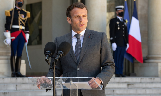 Cameroun 2032: Macron, Troisième Mandat, Référendum Et Enjeux Politiques Cameroun 2032: Macron, Troisième Mandat, Référendum Et Enjeux Politiques