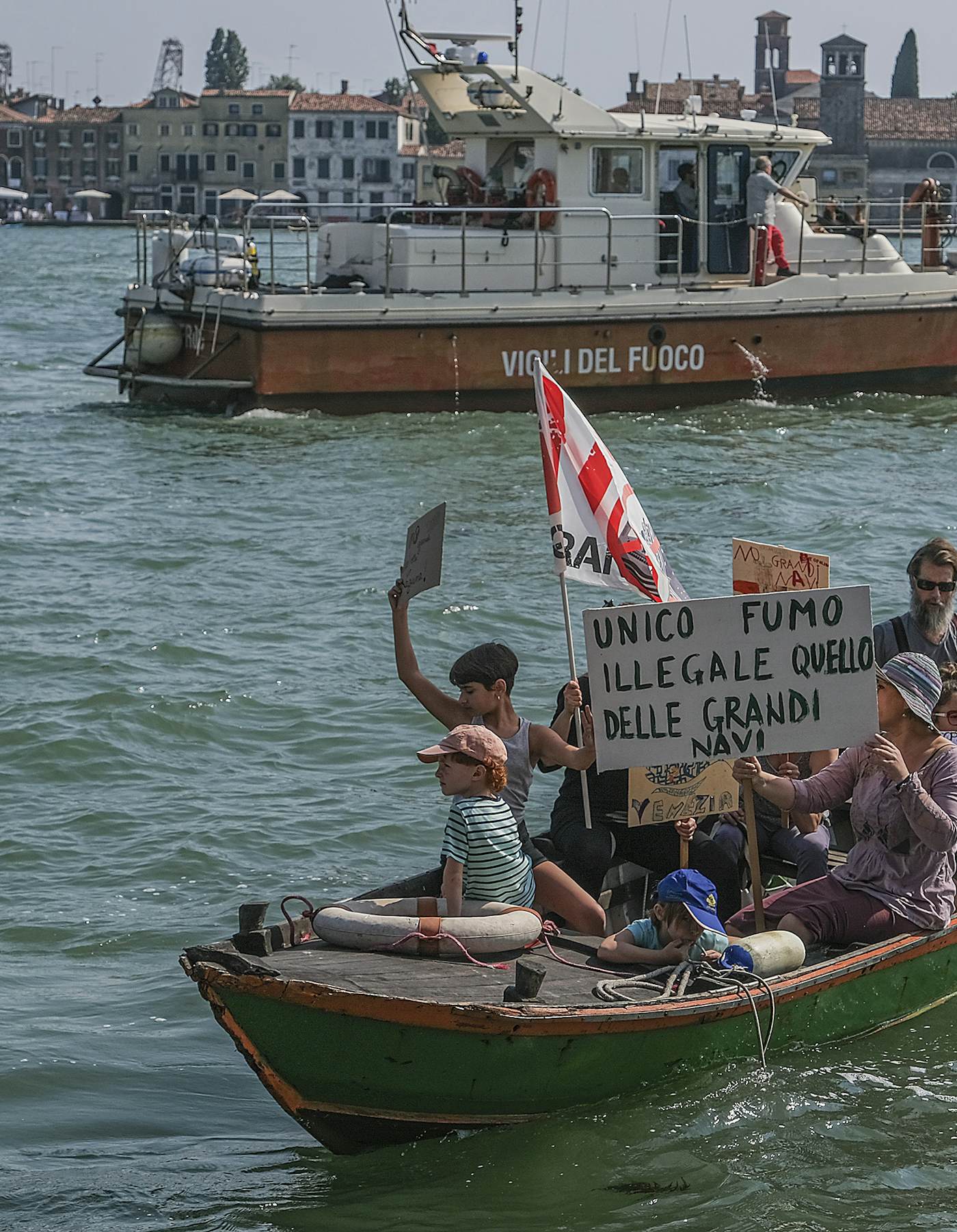 Can Venice Be Saved? A New Proposal To Lift The City Can Venice Be Saved? A New Proposal To Lift The City
