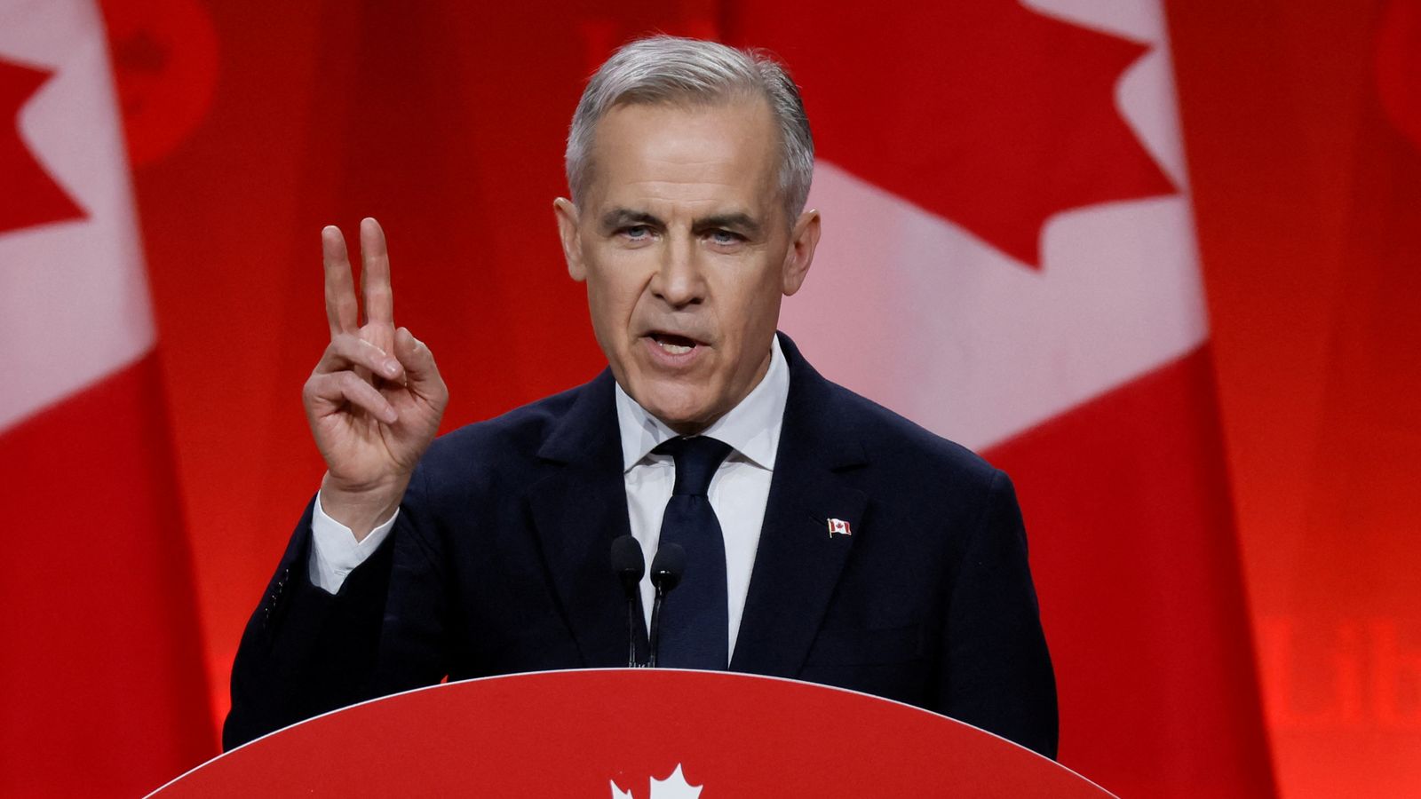 Canadian Dollar Rises: Trump's Comments On Carney Spark Gains Canadian Dollar Rises: Trump's Comments On Carney Spark Gains