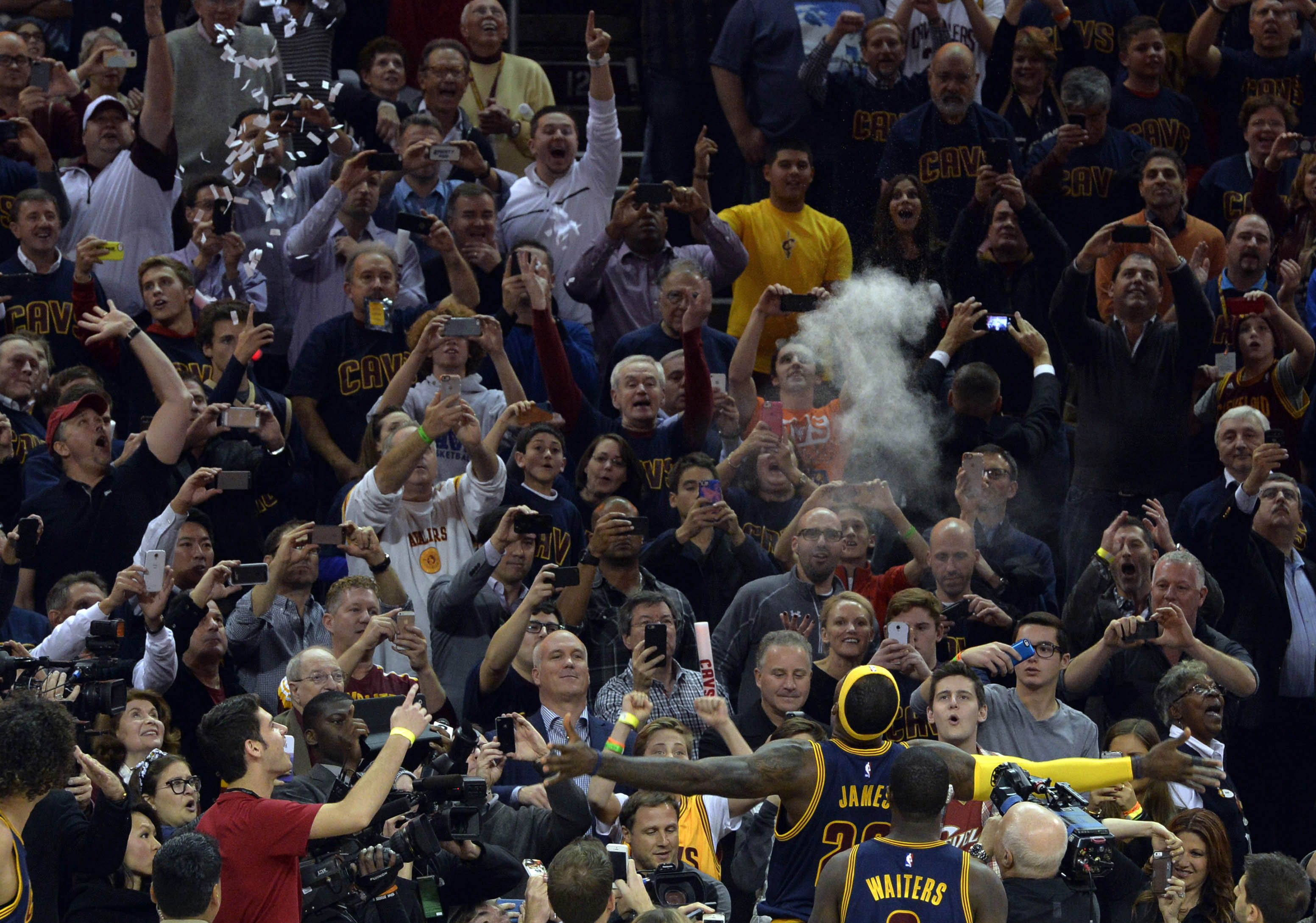 Cavs' Dominant 61% Shooting Sinks Knicks Cavs' Dominant 61% Shooting Sinks Knicks