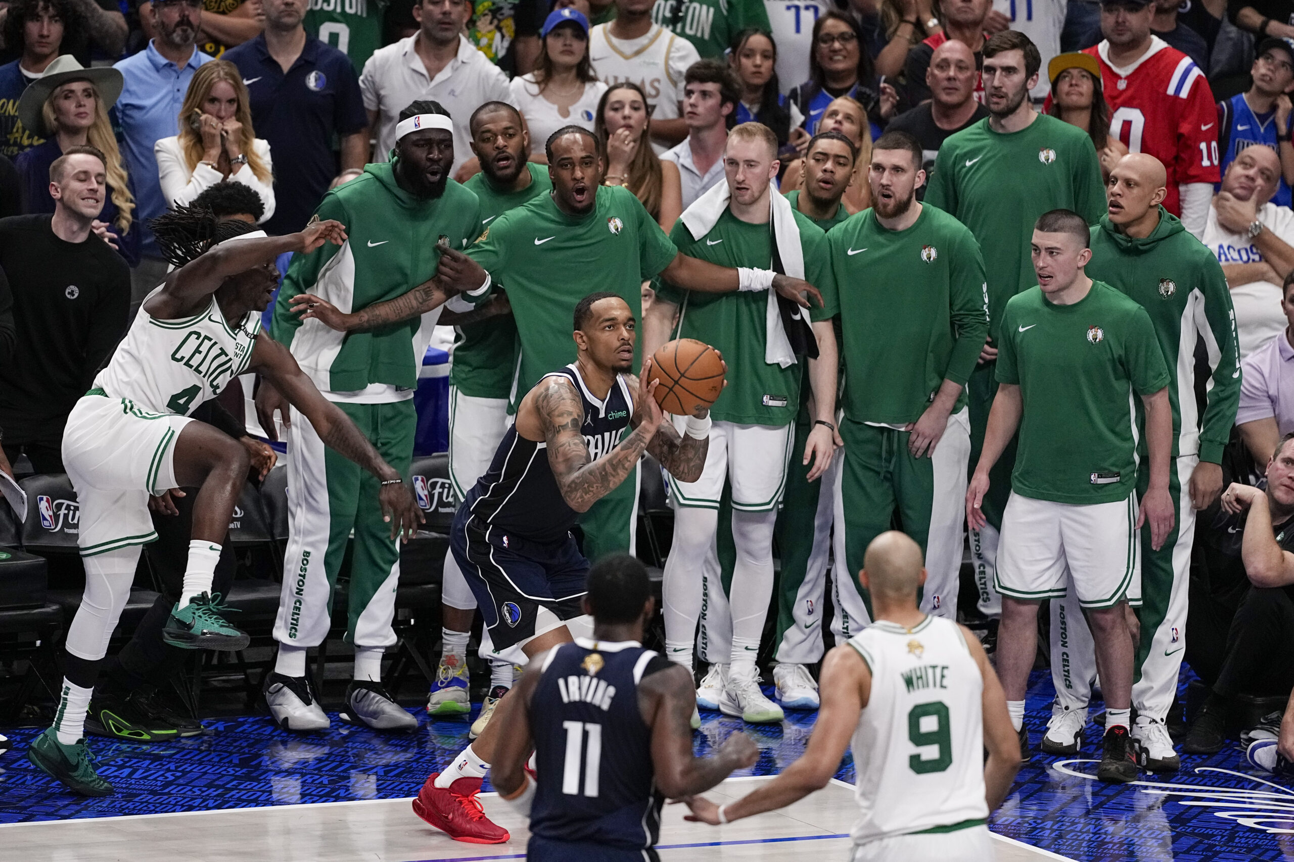 Celtics' Impressive Win Secures Division Crown Celtics' Impressive Win Secures Division Crown