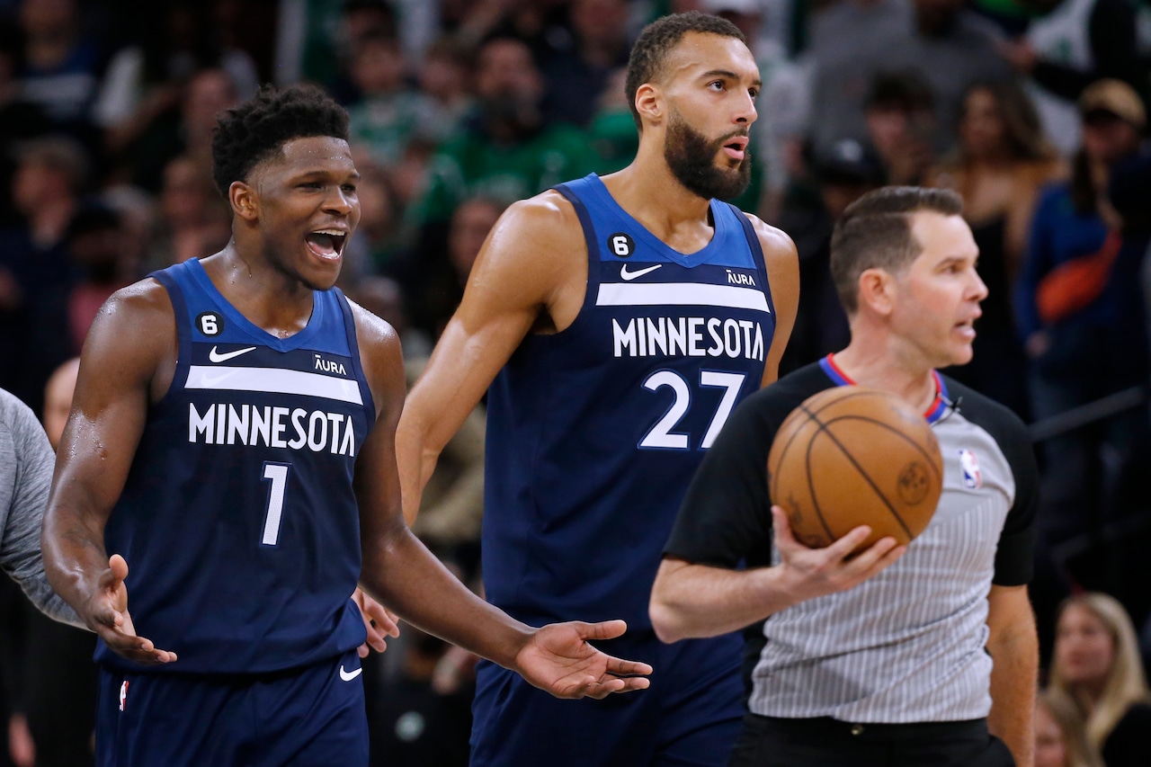 Celtics Secure Division Title With Blowout Win Celtics Secure Division Title With Blowout Win